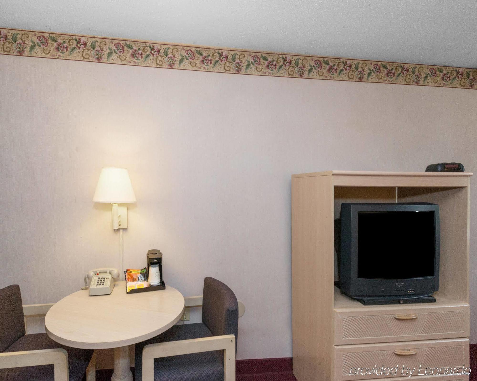 Rodeway Inn Аннаполис Экстерьер фото