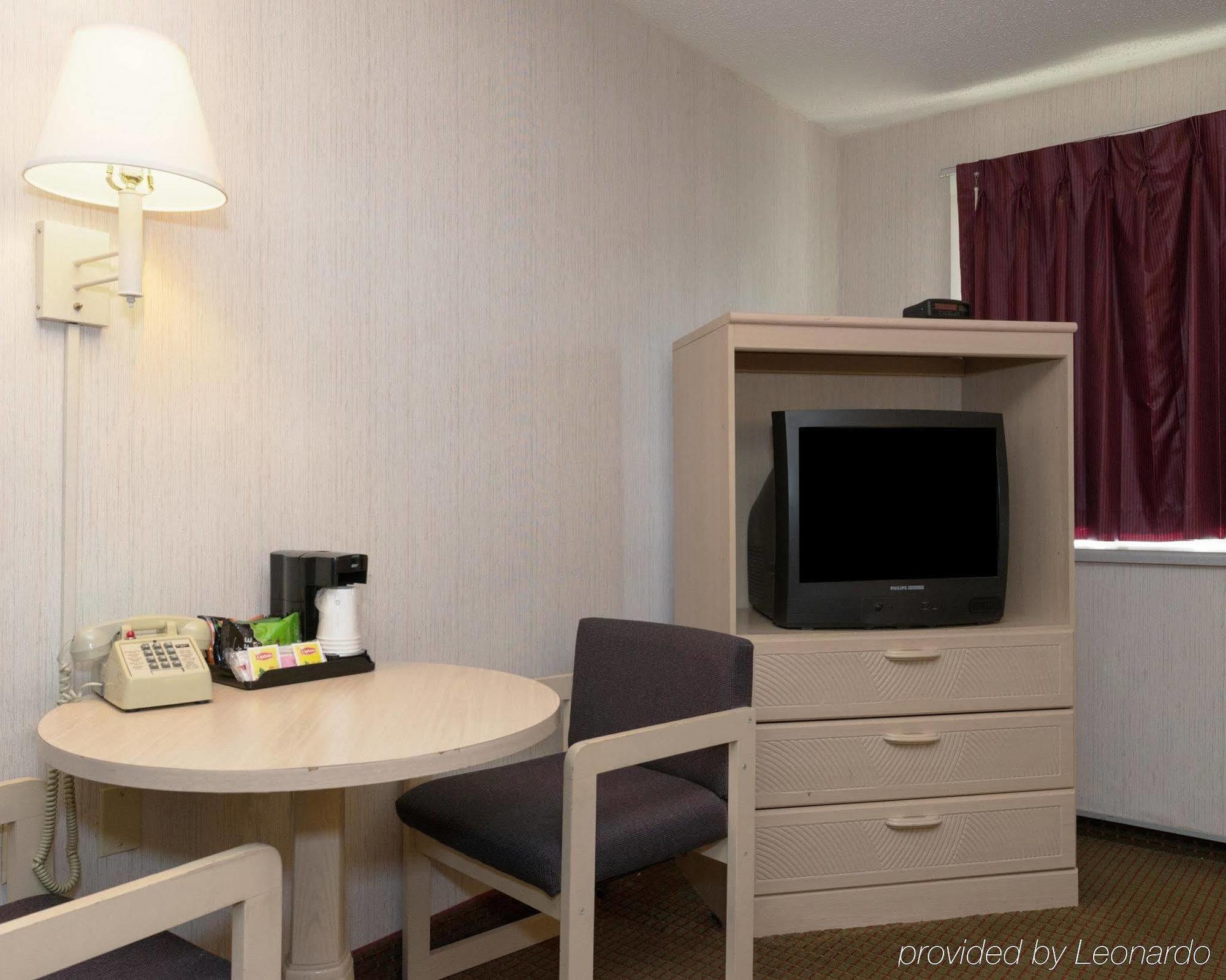 Rodeway Inn Аннаполис Экстерьер фото